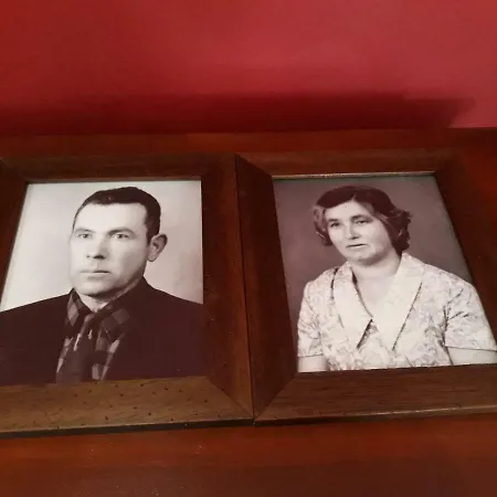 Δωμάτια σε οικογενειακή κατοικία 